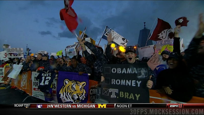 Illustration for article titled "Bring Hockey Back": Your Roundup Of The Best Signs Behind The College Gameday Crew